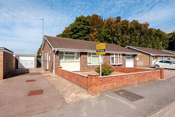 2 Bedroom Bungalow For Sale In Oak Crescent, Boston, PE21