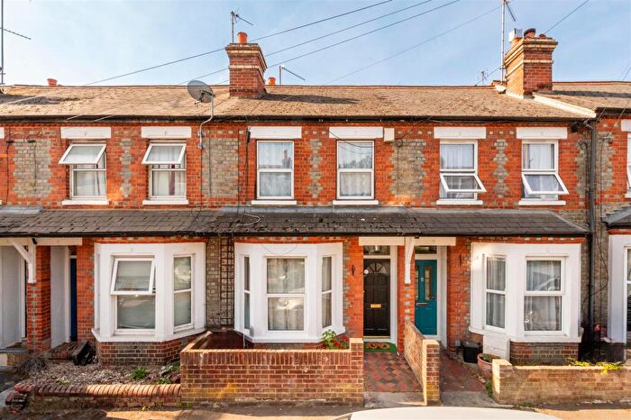 3 Bedroom Terraced House For Sale In Audley Street, Reading, RG30