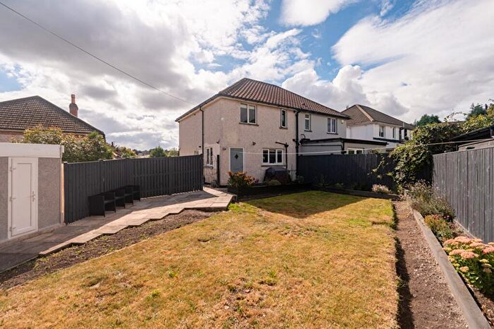 3 Bedroom Semi-Detached House For Sale In Driftholme Road, Drighlington, BD11