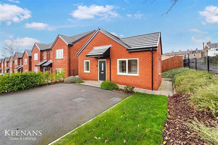 2 Bedroom Detached Bungalow For Sale In Beamer Gardens, Great Harwood, BB6