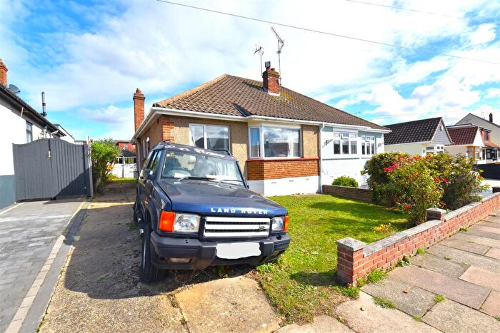 2 Bedroom Semi-Detached Bungalow For Sale In Springwater Road, Leigh-On-Sea, SS9