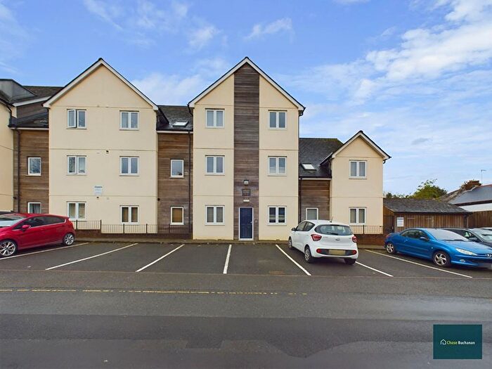 3 Bedroom Flat To Rent In Aspley Court, Siding Road Aspley Court, Siding Road, Plymouth, PL4