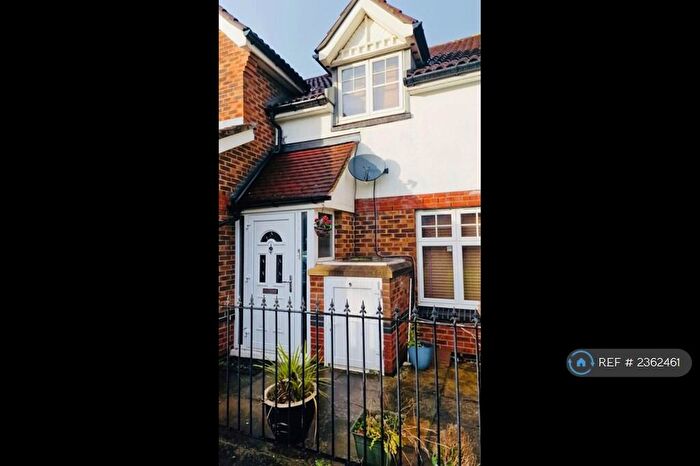 2 Bedroom Terraced House To Rent In Cheshire Close, London, E17