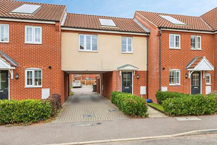1 Bedroom Flat For Sale In Jeckyll Road, Wymondham, Norfolk, NR18