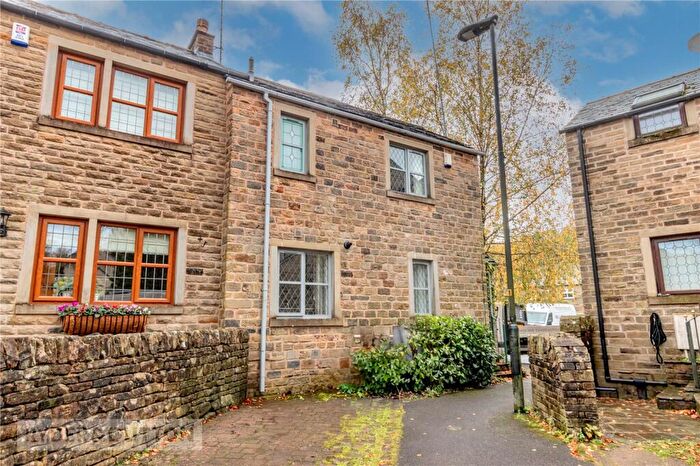2 Bedroom Semi-Detached House For Sale In Walkmill, Dobcross, Saddleworth, OL3