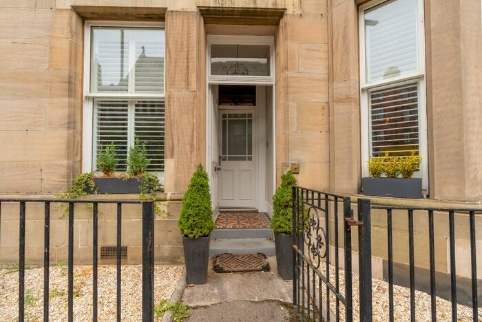 2 Bedroom Flat To Rent In Montpelier Park, Bruntsfield, Edinburgh, EH10