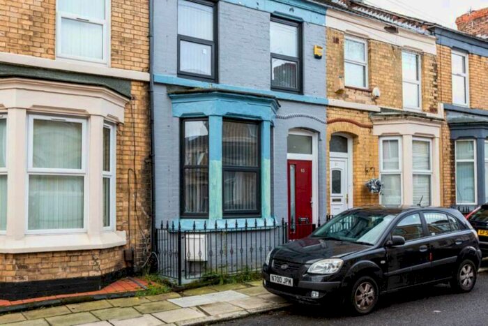 6 Bedroom Semi-Detached House To Rent In Ling Street, Liverpool, L7