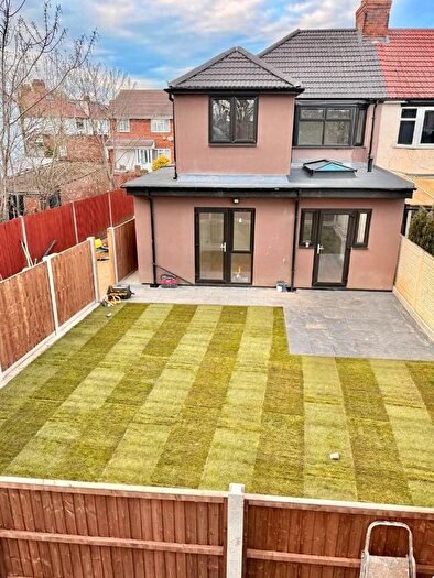 5 Bedroom End Terrace House To Rent In Bourne Avenue, Hayes, UB3