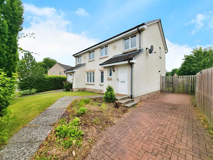 3 Bedroom Semi-Detached House To Rent In Cupar Mills, Cupar, KY15