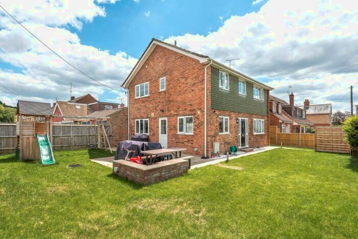 4 Bedroom Detached House To Rent In Branksome Hill Road, College Town, Sandhurst, Berkshire, GU47