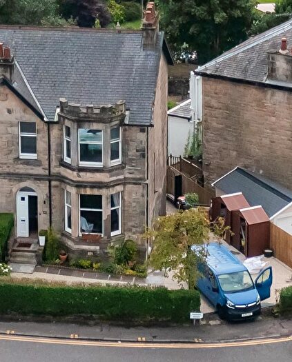 4 Bedroom Semi-Detached House To Rent In Roman Road, Bearsden, Glasgow, G61