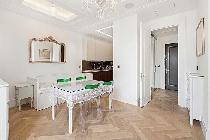 1 Bedroom Property To Rent In Marsham Street, London, SW1P