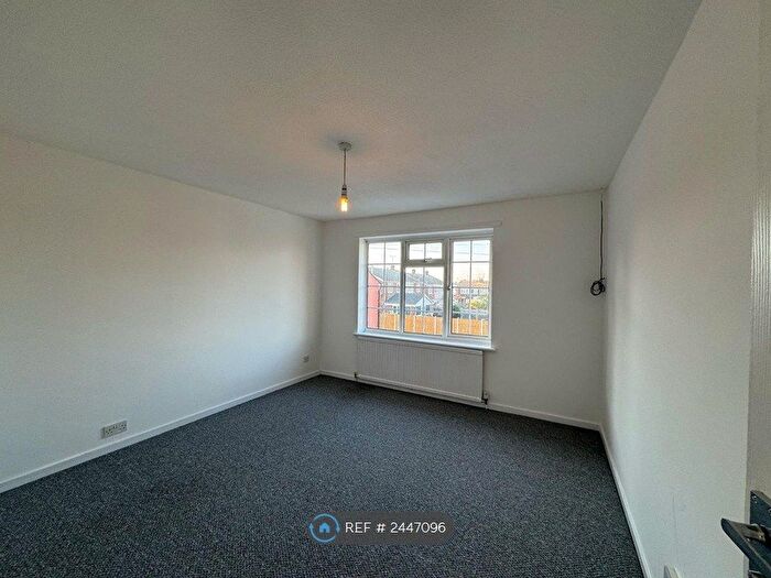 4 Bedroom Semi-Detached House To Rent In The Street, Latchingdon, CM3