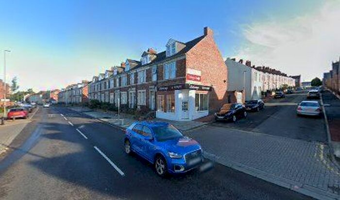 3 Bedroom Maisonette To Rent In Saltwell Road, Bensham, Gateshead, NE8