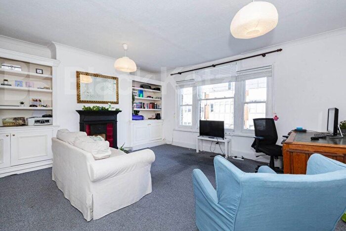 2 Bedroom Flat To Rent In The Broadway, Crouch End, N8