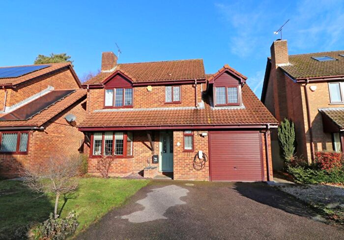 4 Bedroom Detached House For Sale In Missenden Acres, Hedge End, SO30