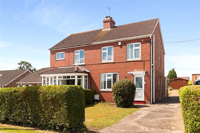 3 Bedroom Semi-Detached House For Sale In Messingham Road, Scunthorpe, North Lincolnshire, DN17