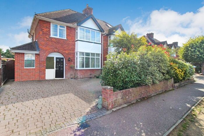 3 Bedroom Semi-Detached House To Rent In Putnoe Lane, Bedford, MK41