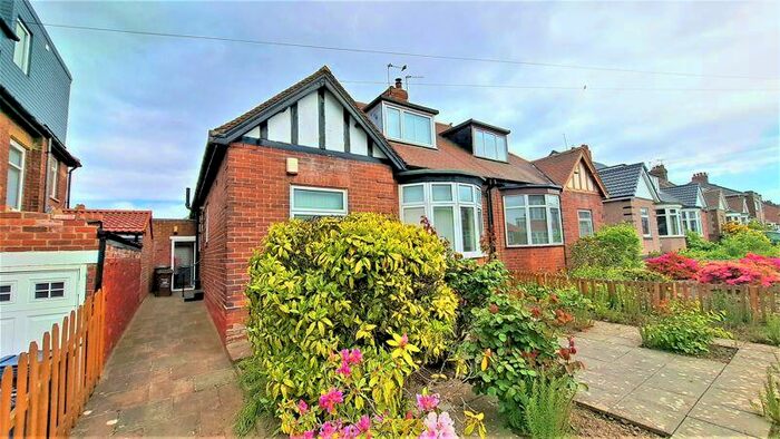 2 Bedroom Bungalow To Rent In Middleton Avenue, Newcastle Upon Tyne, NE4