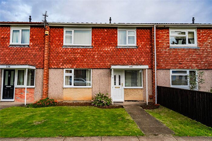 3 Bedroom Terraced House For Sale In Cromwell Road, Grimsby, Lincolnshire, DN31