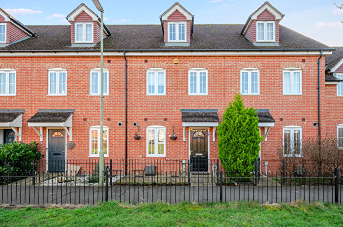 3 Bedroom House For Sale In Conduct Gardens, Eastleigh, Hampshire, SO50