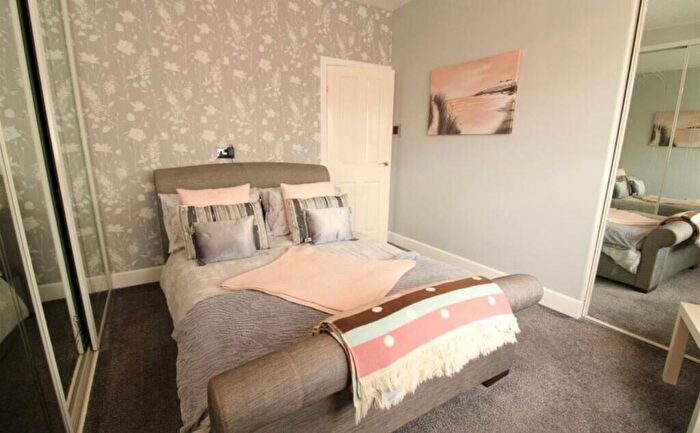 2 Bedroom End Of Terrace House To Rent In Westminster Road, Darlington, DL1