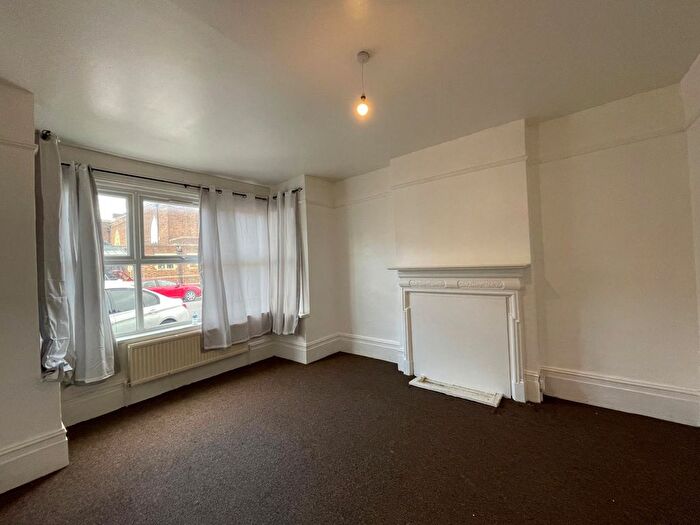 2 Bedroom Maisonette To Rent In Hindes Road, Harrow, Greater London, HA1