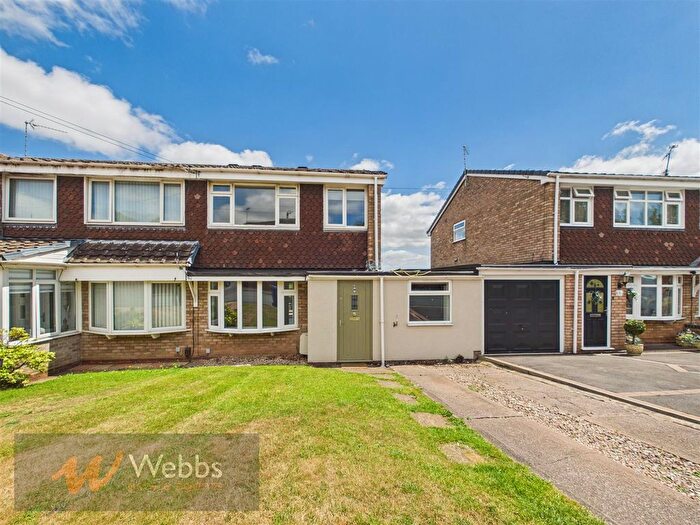 3 Bedroom Semi-Detached House For Sale In Sharnbrook Drive, Rugeley, WS15