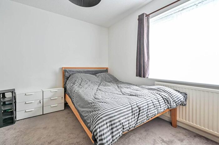 1 Bedroom Flat To Rent In Aldous Court, North Kingston, Kingston Upon Thames, KT2