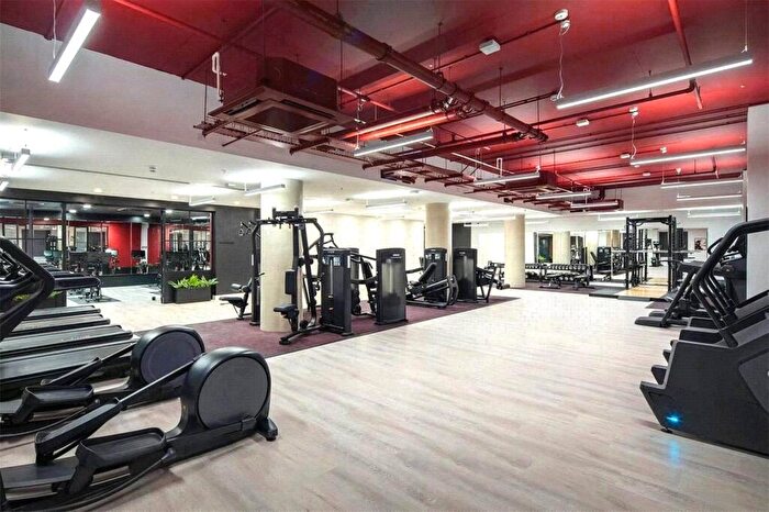 1 Bedroom Apartment To Rent In Galleria Building, Royal Eden Docks, London, E16