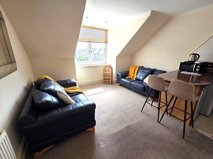 1 Bedroom Flat To Rent In Holburn Street, City Centre, Aberdeen, AB10