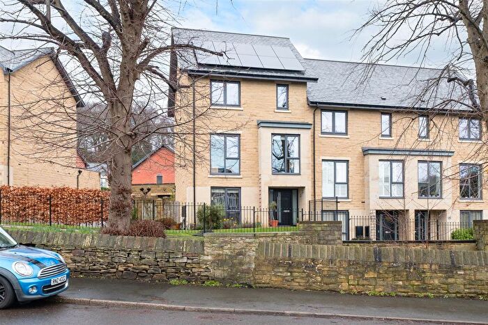 4 Bedroom Semi Detached House For Sale In Hastings Grange, Millhouses, S7