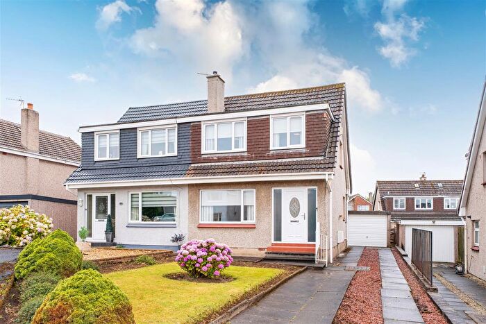 3 Bedroom Semi-Detached House For Sale In Gordon Terrace, Blantyre, Glasgow, G72