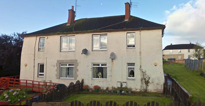 2 Bedroom Flat To Rent In Lambfair Gardens, Auchinleck, KA18