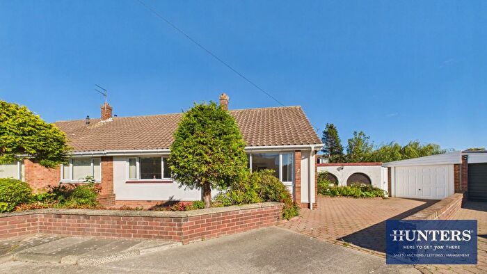 2 Bedroom Semi-Detached Bungalow For Sale In West Meadows Drive, Cleadon, Sunderland, SR6