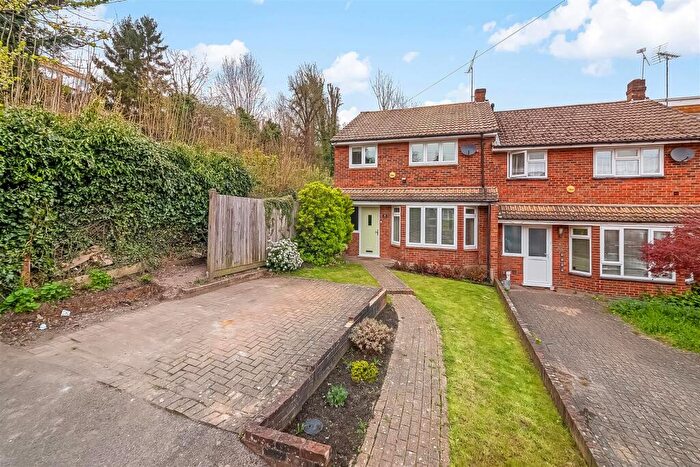 3 Bedroom End Of Terrace House For Sale In Roke Lodge Road, Kenley, CR8