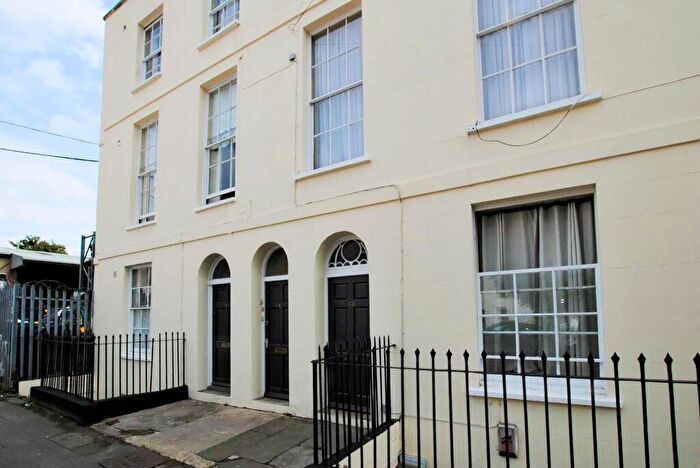 1 Bedroom Apartment To Rent In Sherborne Place, Cheltenham, GL52