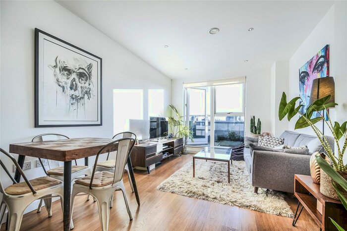 1 Bedroom Flat To Rent In Aura House, Oldridge Road, London, SW12