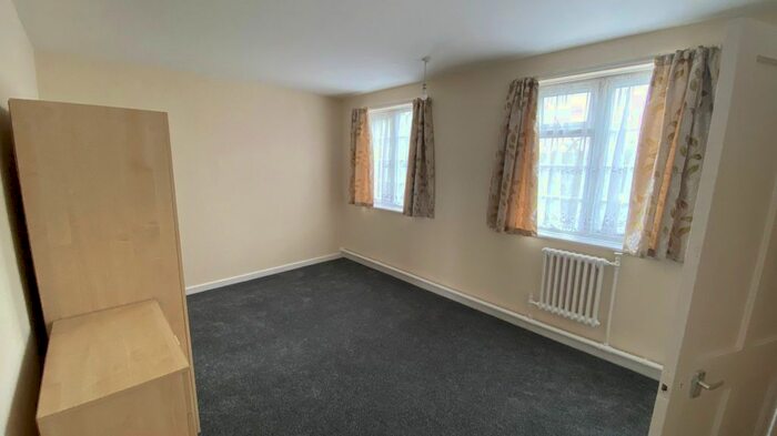 1 Bedroom Flat To Rent In Byron Road, Harrow, HA1
