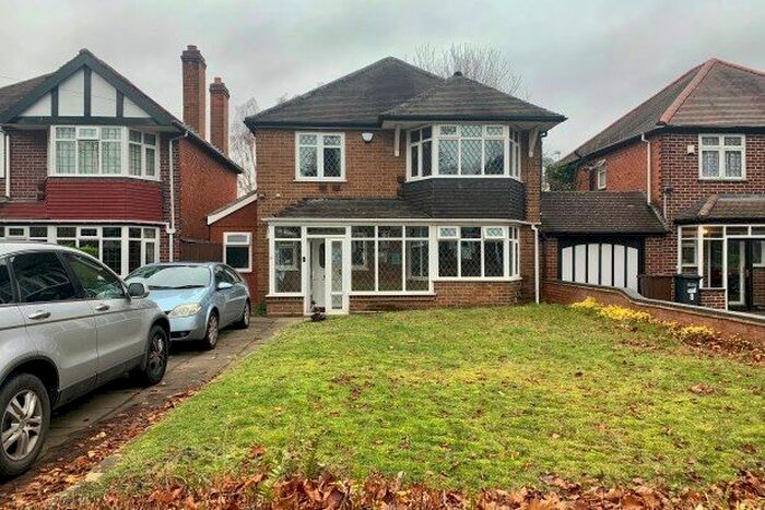 3 Bedroom Detached House To Rent In Chelmsley Lane, Birmingham, B37