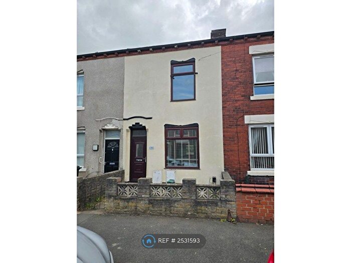 4 Bedroom Terraced House To Rent In Oak Street, Shaw, Oldham, OL2
