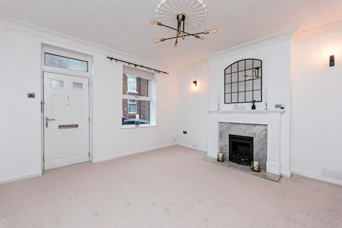 2 Bedroom Semi-Detached House For Sale In New Street, Pontefract, West Yorkshire, WF7