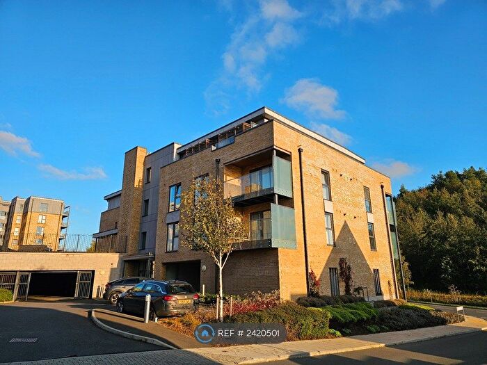 2 Bedroom Flat To Rent In Castle Hill Drive, Ebbsfleet Valley, Swanscombe, DA10