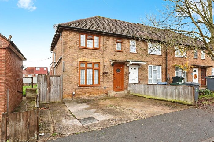 3 Bedroom Semi Detached House For Sale In Grenfell Avenue, High Wycombe, HP12