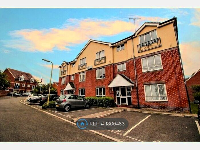 2 Bedroom Flat To Rent In Angelica Way, Fareham PO15