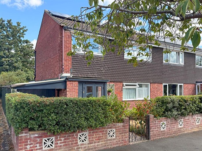 3 Bedroom Semi Detached House For Sale In Bawdsey Avenue, Malvern, WR14