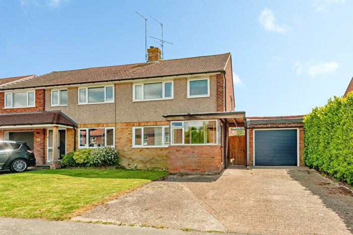 3 Bedroom Semi-Detached House For Sale In Church Lane, Copthorne, Crawley, RH10