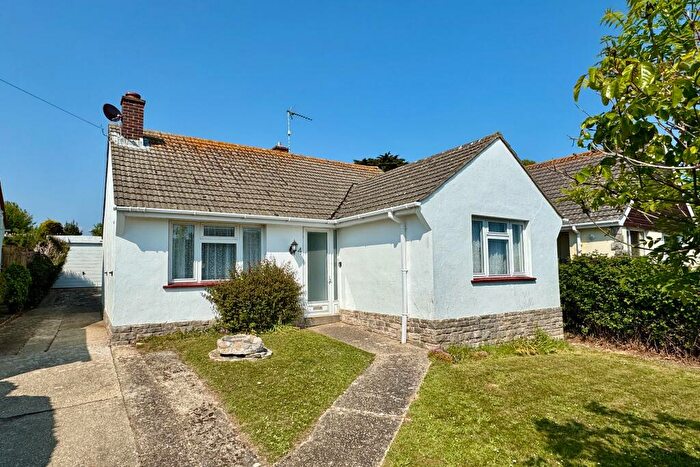 2 Bedroom Detached Bungalow For Sale In Prospect Crescent, Swanage, BH19