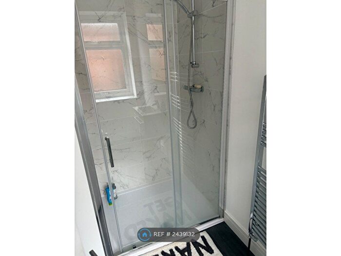 2 Bedroom Flat To Rent In Main Street, Ayr, KA8