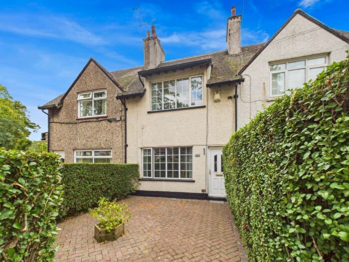 2 Bedroom Terraced House For Sale In James Reckitt Avenue, Hull, HU8